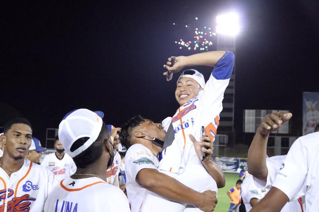 El Club Atlético Independiente de Panamá se corona campeón con la  motivación inspiradora de un rabino