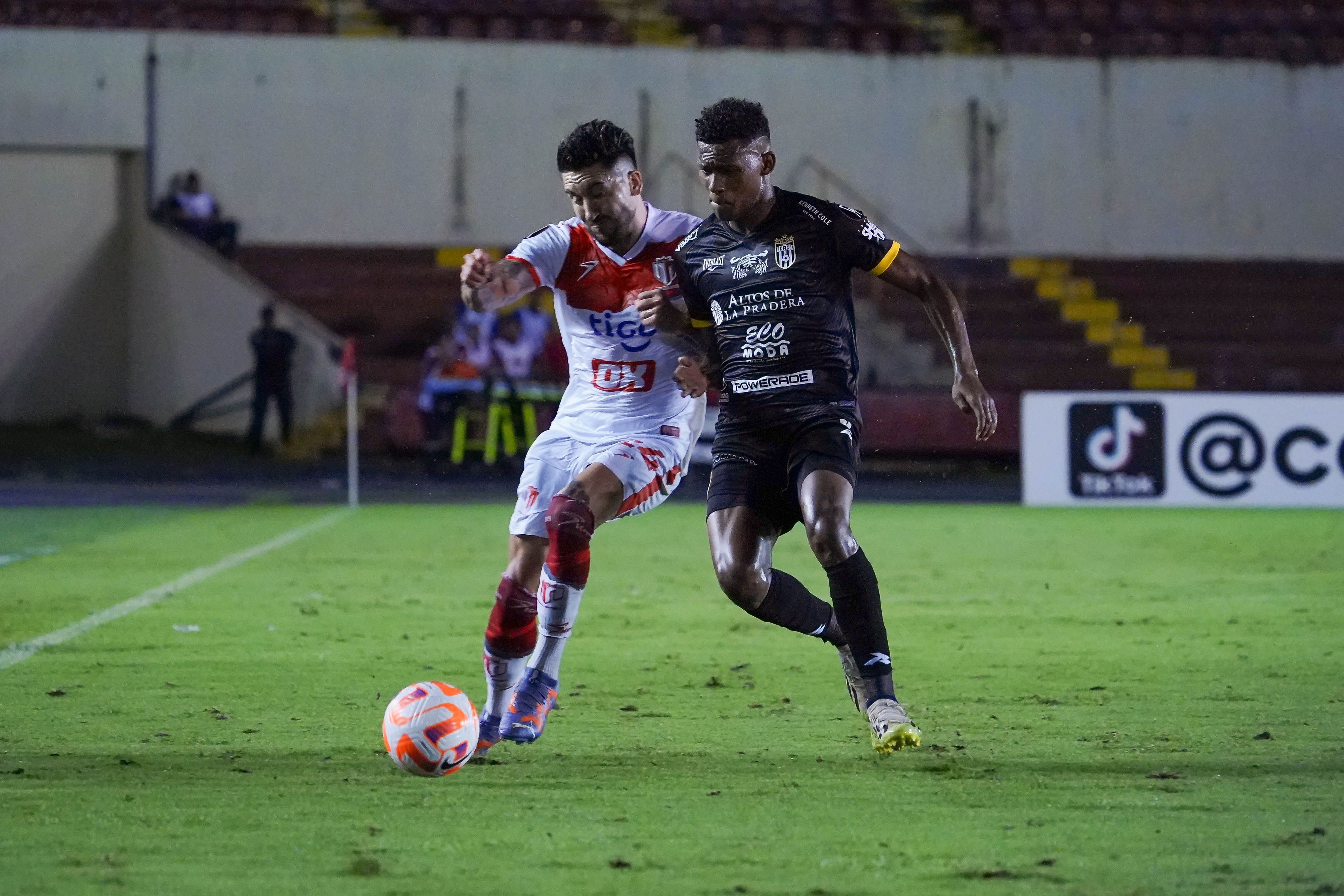 Club Atlético Independiente (CAI) presenta su plataforma social y deportiva  y firma convenio con Fútbol con Corazón - PR Noticias Panamá