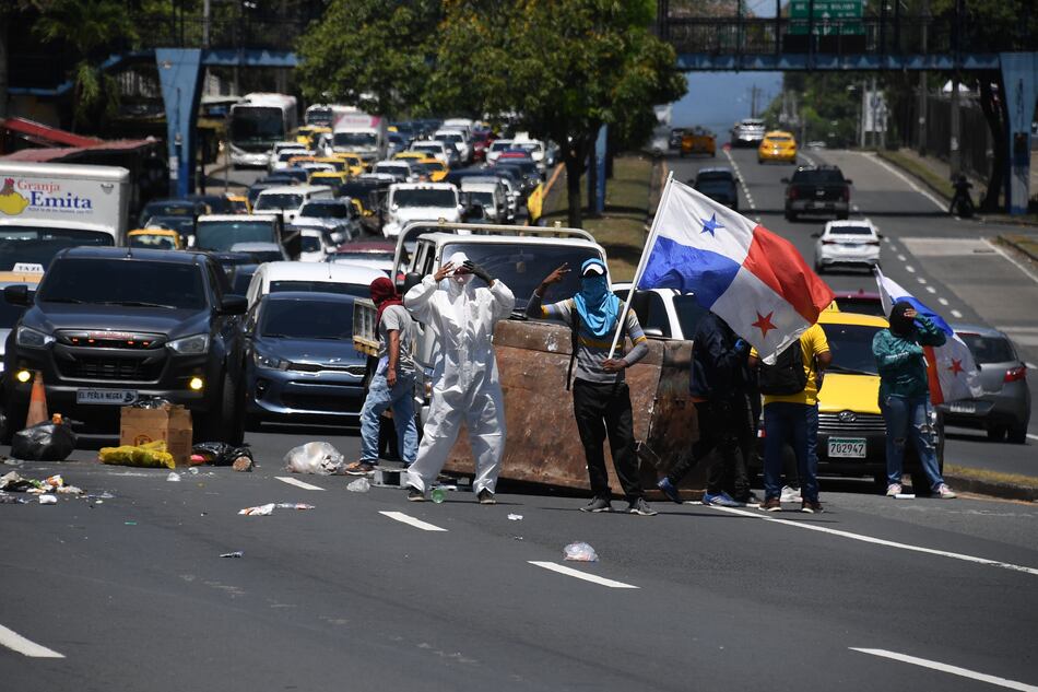 Universidad de Panamá respalda protestas pacíficas y rechaza actos violentos