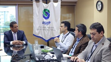 Compañías eléctricas se comprometen a mejorar servicio tras múltiples denuncias de apagones