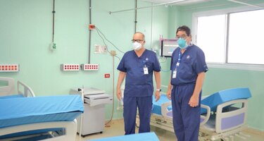 Pacientes hospitalizados en sala  y  UCI  aumentan a 724    