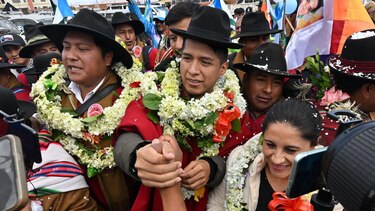 3 factores que explican por qué Bolivia podría ir por primera vez a segunda vuelta en las elecciones presidenciales