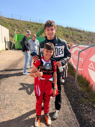Axel Gómez Jr. destaca en WSK Master Series en Europa