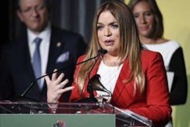 Emoción y política en entrega de premios especiales del Grammy Latino
