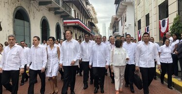 Legado de los próceres es recordado en el Día de los Difuntos