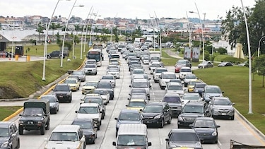 Ventas de automóviles, en ritmo descendente