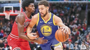 Thompson rompe récord de triples en triunfo de Warriors