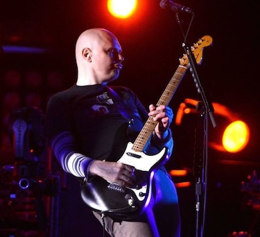 Cantante de Smashing Pumpkins lanzará un álbum en solitario