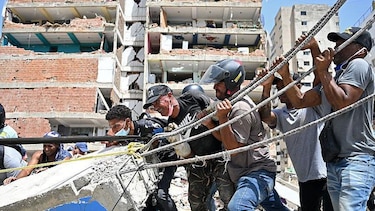 ‘Hay edificios donde no se ha removido ni una sola piedra’: crece la frustración en Venezuela mientras se desvanece la esperanza de hallar más sobrevivientes