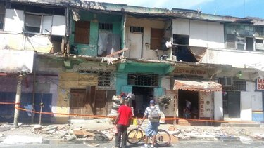 Colapsa el balcón de un inmueble en Colón
