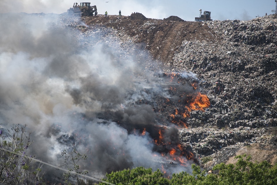 Relleno sanitario de cerro Patacón: contrato exprés en medio del humo tóxico