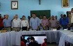 Varela pide a indígenas que permitan la culminación de Barro Blanco