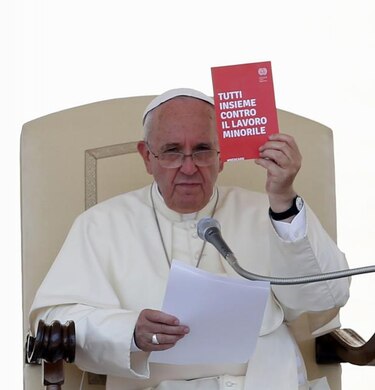 El papa Francisco arremete de nuevo contra los corruptos