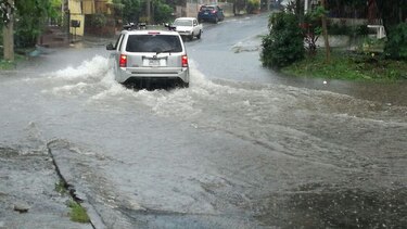 Fuertes lluvias en la capital dejan inundaciones y 30 viviendas afectadas en Juan Díaz