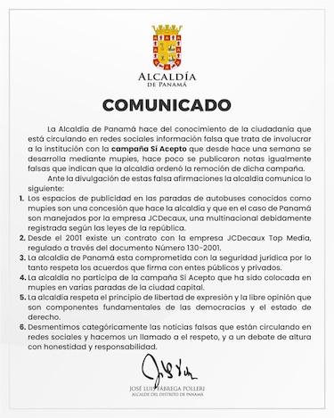 Quitan las vallas de la campaña ‘Sí, acepto’, la víspera de la marcha contra el matrimonio igualitario