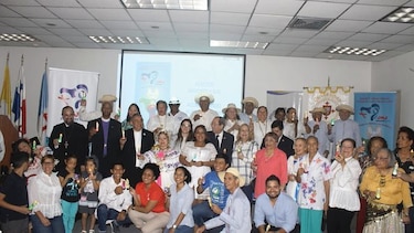 Diálogo por JMJ entre jóvenes y adultos mayores