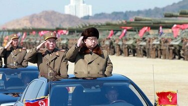 Seúl dice que Norcorea lanzó tres misiles al mar