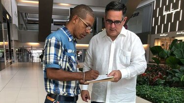Tribunal Electoral empieza a depurar el paquete de 26 mil firmas presentado por Marco Ameglio