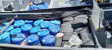 Juez aplica pena de 10 años de prisión a narcos a los que  se les decomisó más de mil kilos de drogas cerca de Punta Mala