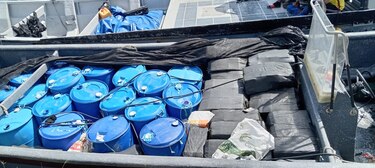 Juez aplica pena de 10 años de prisión a narcos a los que se les decomisó más de mil kilos de drogas cerca de Punta Mala