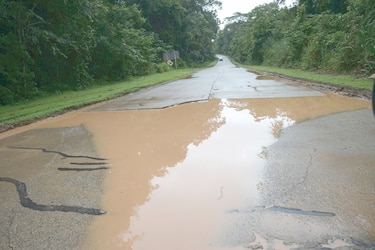 Repararán carretera entre el puente Centenario y Gamboa