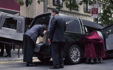 Despiden restos de Elie Wiesel en Nueva York