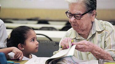 Pintura y música para los adultos mayores