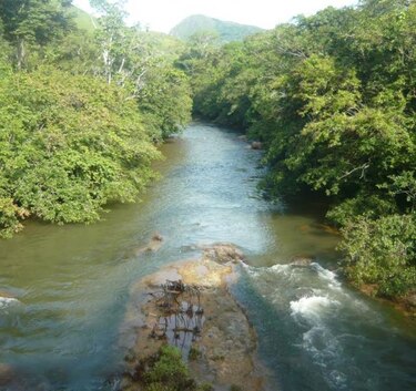 Azuerenses piden que se proteja la cuenca del río La Villa
