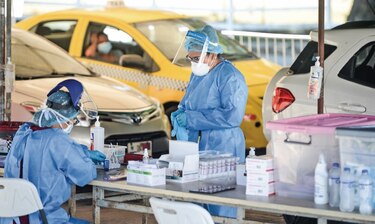 Se reportan 2,166 nuevos contagios de covid-19; positividad sigue arriba del 20%