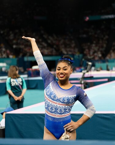 Emocionada y vestida de gala: Hillary Heron brilla en sus primeros Juegos Olímpicos