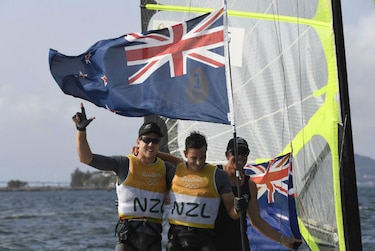 Las brasileñas Martine Grael y Kahena Kunze, oro en 49er FX