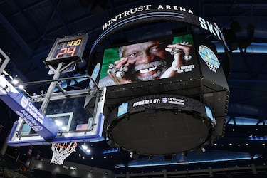 La NBA retira de forma permanente el número 6 en honor a Bill Russell
