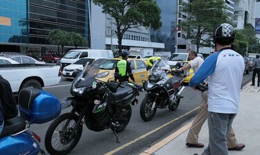 Motociclistas interponen amparo de garantías en la Corte Suprema