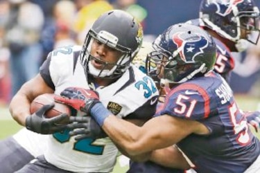 Jaguars y los Steelers se mantienen con vida