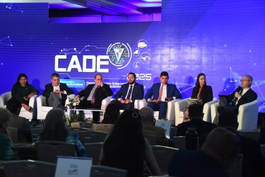 CADE 2025: en directo la Competitividad en la era de la Inteligencia Artificial: compromiso para el desarrollo