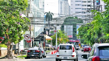 Blandón refuta críticas por obra de $52 millones