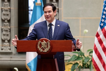 Rubio finaliza visita en Guatemala y sale para República Dominicana