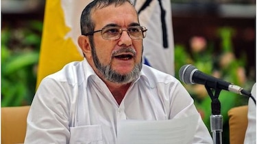Máximo jefe de las FARC considera que guerrilla debe suspender reclutamientos