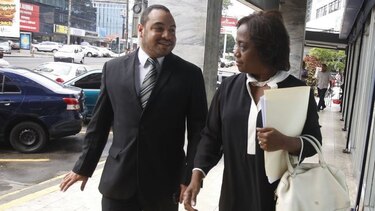 Lucy Molinar rinde indagatoria por caso de comida deshidratada
