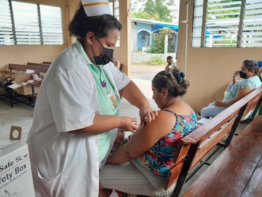 Equipos de Salud continuarán este fin de semana la vacunación contra la influenza