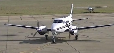 Al menos seis muertos al caerse avión en Uruguay