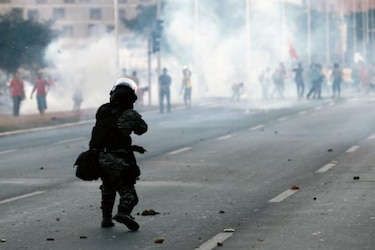 Militares reforzarán seguridad de las selecciones tras incidente con Brasil