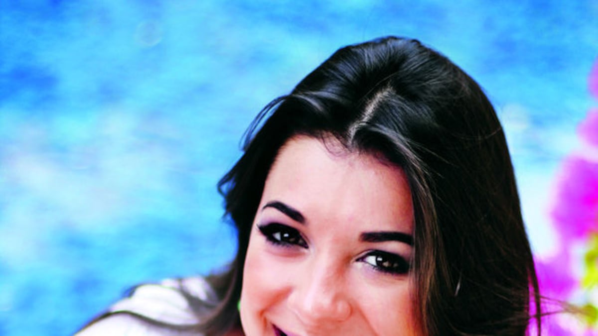 Nicole Marie Weinert Vallarino será una de las encantadoras señoritas que formará parte del Festival de Debutantes 2015, cuyo fin es recoger fondos para la labor social de la Asociación de Damas G