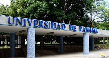 Universidad de Panamá atiende a 75 mil estudiantes con metodologías no presenciales