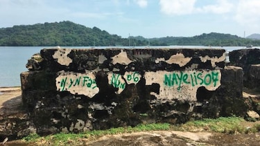 Fuertes coloniales de Portobelo están entre la desidia y el vandalismo