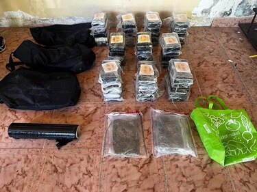 Aprehenden a funcionaria de la AMP en operativo antidrogas en Villa Lucre