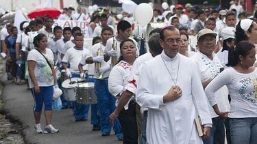 Nombramiento como cardenal sorprende al obispo salvadoreño Gregorio Rosa Chávez