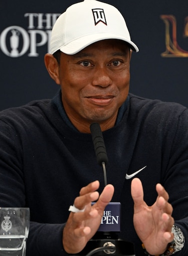 Tiger Woods carga contra Greg Norman y el LIV