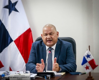 Benicio Robinson niega reuniones con RM y habla de renovación en el PRD