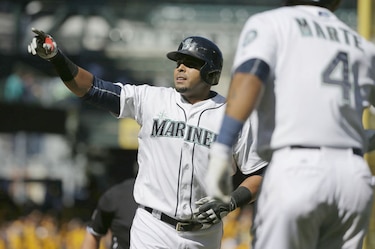 Nelson Cruz llega a 40 jonrones y Félix Hernández se apunta triunfo de Marineros